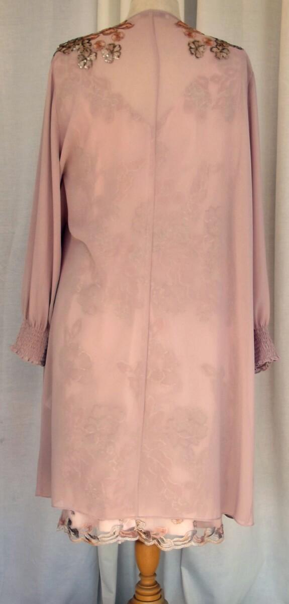 Jacques Vert JACQUES VERT COLLECTION VERSAILLES EMBELLISHED CAPE DRESS IS A LIGHT PINK SHIFT DRESS RICHLY EMBELLISHED IN YELLOW & ROSE GOLD APPLIQUE & MINK CHIFFON COVER UP