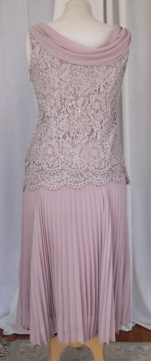 Jacques Vert JACQUES VERT COLLECTION “VERSAILLES” RANGE GOLD EDGED MINK LACE TOP SCARF NECK & PLEATED CHIFFON SKIRT LACE OVER HIPS