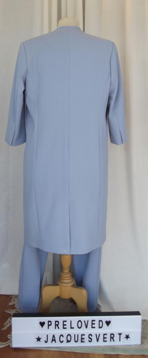 Jacques Vert JACQUES VERT COLLECTION VIOLET BLUE WOVEN 3/4 LENGTH COAT & TROUSER SUIT WITH SILVER GREY SILK DEVORE TOP BLUE PRINT