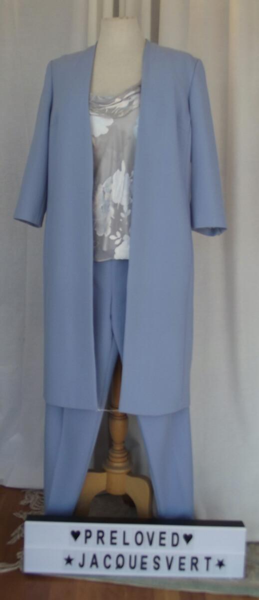 jacques vert JACQUES VERT COLLECTION VIOLET BLUE WOVEN 3/4 LENGTH COAT & TROUSER SUIT WITH SILVER GREY SILK DEVORE TOP BLUE PRINT