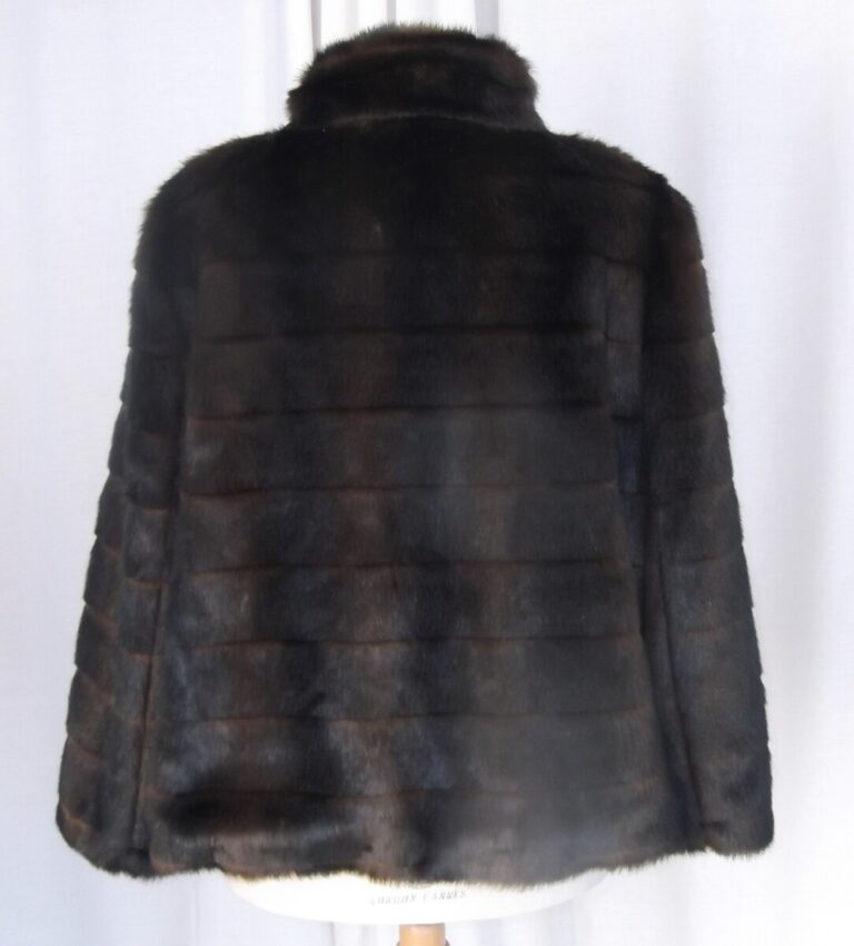 Jacques Vert JACQUES VERT MINK FAUX FUR JACKET SIZE 20 IN EXCELLENT CONDITION