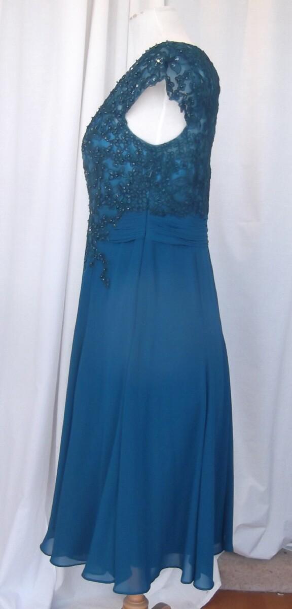 Jacques Vert JACQUES VERT PETITE SIZE PARTY / COCKTAIL DRESS OF TEAL LACE BODICE WITH TEAL CHIFFON SKIRT