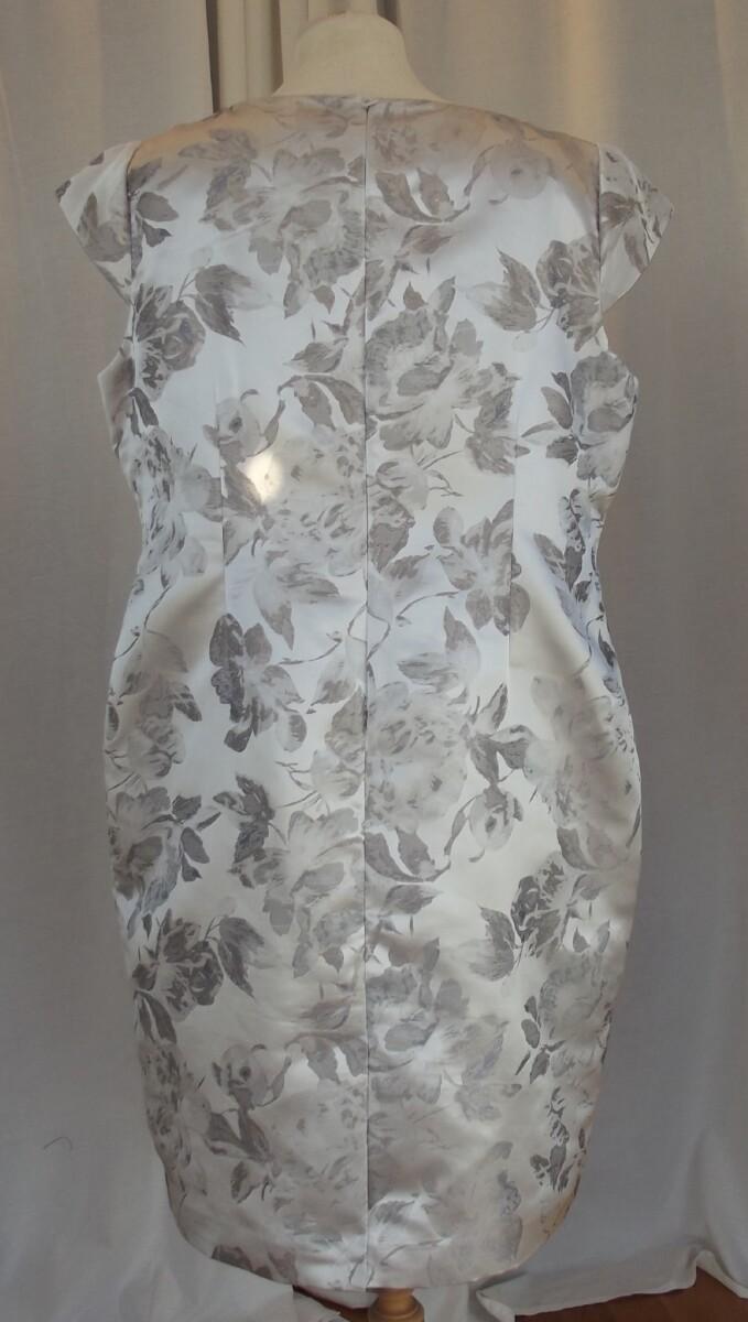 Jacques Vert JACQUES VERT SILVER JACQUARD SHANTUNG SHIFT DRESS WOVEN WITH FLORAL DESIGN