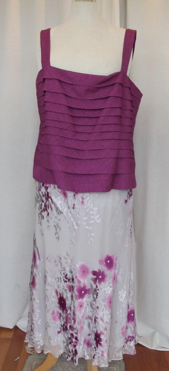 Jacques Vert JEWEL RANGE PEARL GREY 45% SILK CERISE DEVORE SKIRT & TOP CERISE JACKET MATCHING CERISE PLEATED TOP