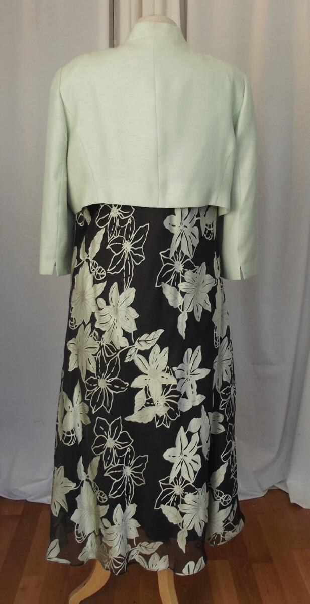 Jacques Vert LEAF & ACORN RANGE ACORN GREEN CHIFFON DRESS LEAF GREEN FLORAL DEVORE & LEAF GREEN SHORT JACKET