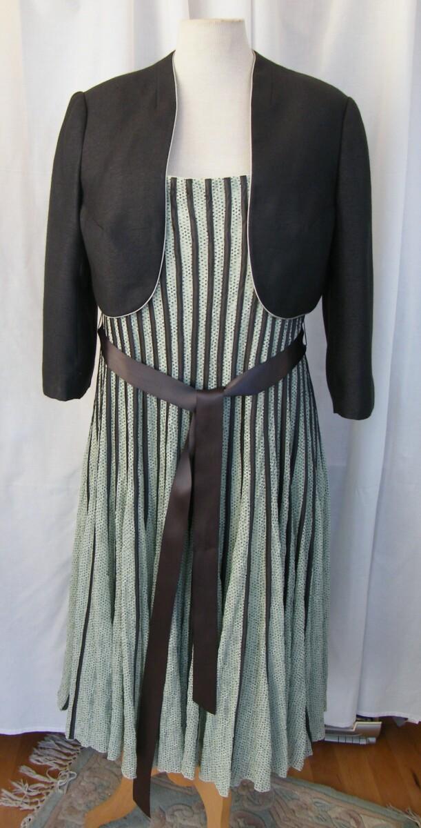 jacques vert LEAF & ACORN RANGE LEAF GREEN STRETCH LACE DRESS ACORN GREEN DOTS & VERTICAL SILK RIBBON BANDS & ACORN GREEN WOVEN BOLERO