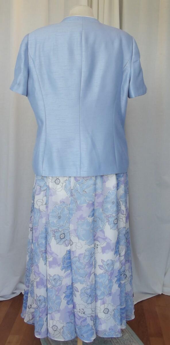 Jacques Vert LIGHT CORNFLOWER RANGE CHIFFON SKIRT & TOP FLORAL PRINT & LIGHT CORNFLOWER SHANTUNG JACKET