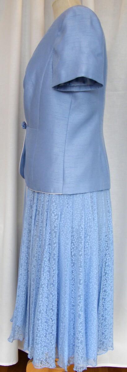 Jacques Vert LIGHT CORNFLOWER RANGE LIGHT BLUE LACE DRESS DITZY FLORAL PRINT & LIGHT CORNFLOWER SHANTUNG JACKET