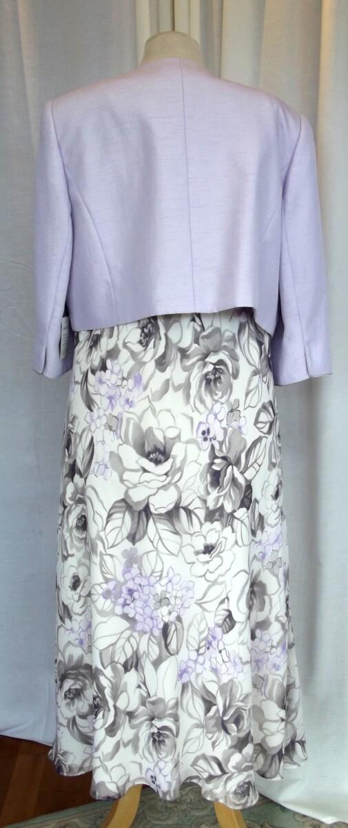 Jacques Vert LILAC HAZE RANGE IVORY ORGANZA CHIFFON DRESS MAUVE & LILAC FLORAL PRINT MATCHING LILAC SHANTUNG NOTCH NECK SHORT JACKET