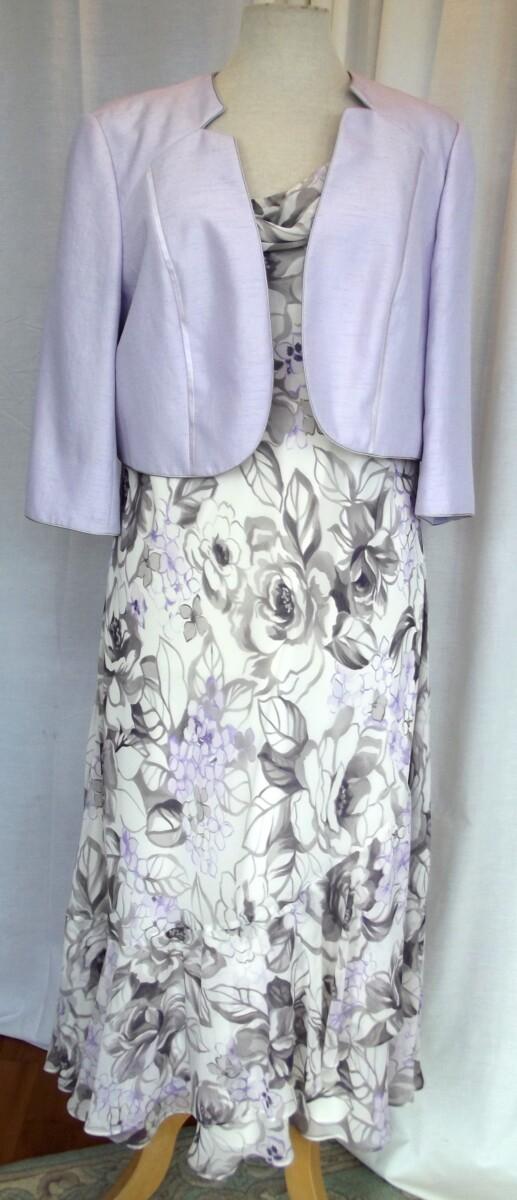 jacques vert LILAC HAZE RANGE IVORY ORGANZA CHIFFON DRESS MAUVE & LILAC FLORAL PRINT MATCHING LILAC SHANTUNG NOTCH NECK SHORT JACKET jacques vert LILAC HAZE RANGE IVORY ORGANZA CHIFFON DRESS MAUVE & LILAC FLORAL PRINT MATCHING LILAC SHANTUNG NOTCH NECK SHORT JACKET