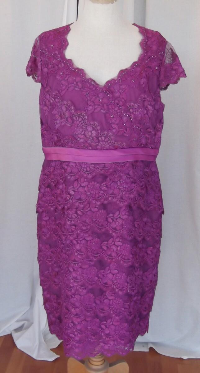 Jacques Vert MAGENTA WATERFALL LACE SHIFT DRESS PLEATED SATIN WAISTBAND & MAGENTA WOVEN SHORT JACKET