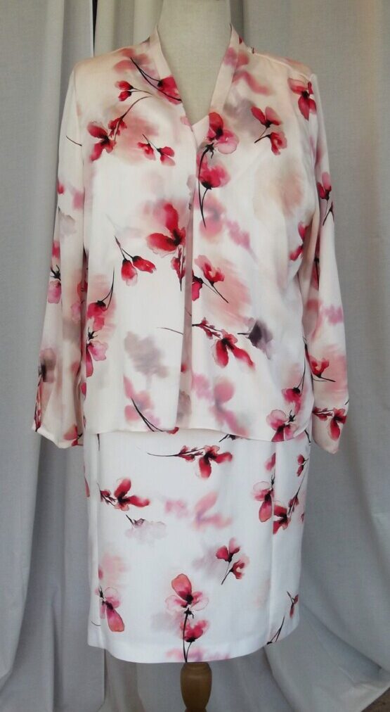 jacques vert MATCHING IVORY CREPE SHIFT DRESS DELICATE CORAL PINK FLORAL PRINT MATCHING CREPE CHIFFON HI/LO TOP