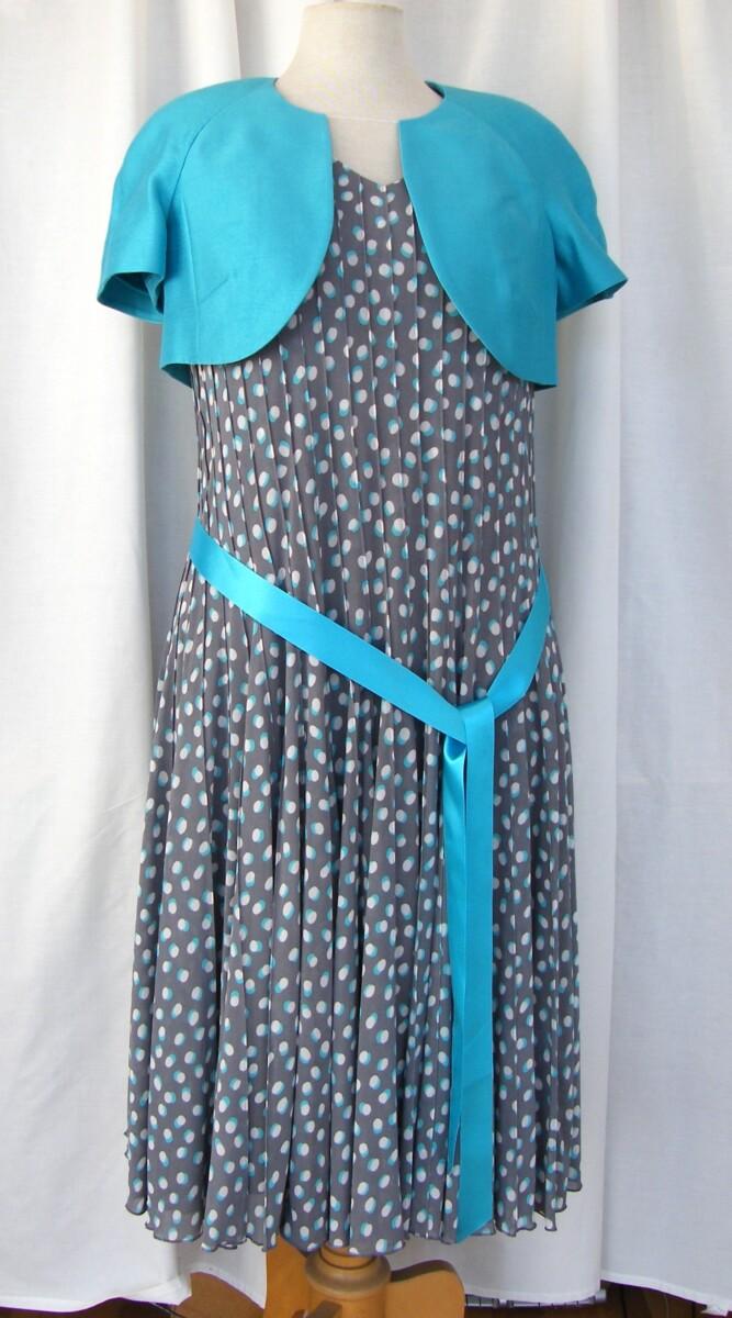 jacques vert METAL GREY & TURQUISE RANGE GREY CREPE DRESS RANDOM LARGE SPOT PRINT & TURQUOISE SHANTUNG SHORT JACKET