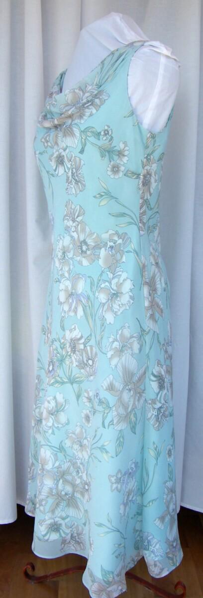 Jacques Vert MINT BRULEE RANGE MINT CREPE CHIFFON FIT & FLARE DRESS FLORAL PRINT IN BRULEE & MATCHING MINT JACKET