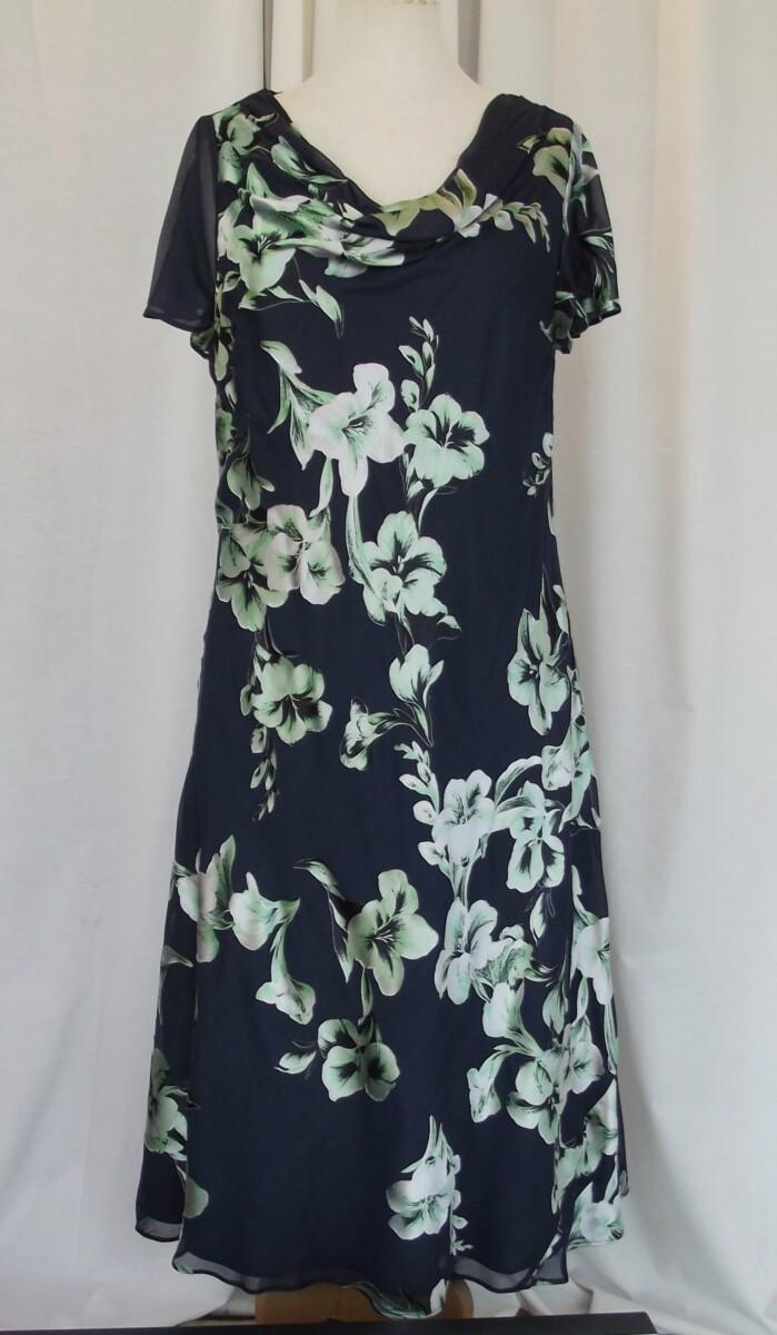 Jacques Vert MINT & NAVY RANGE NAVY CHIFFON GREEN SILK DEVORE DRESS MINT GREEN SHANTUNG JACKET