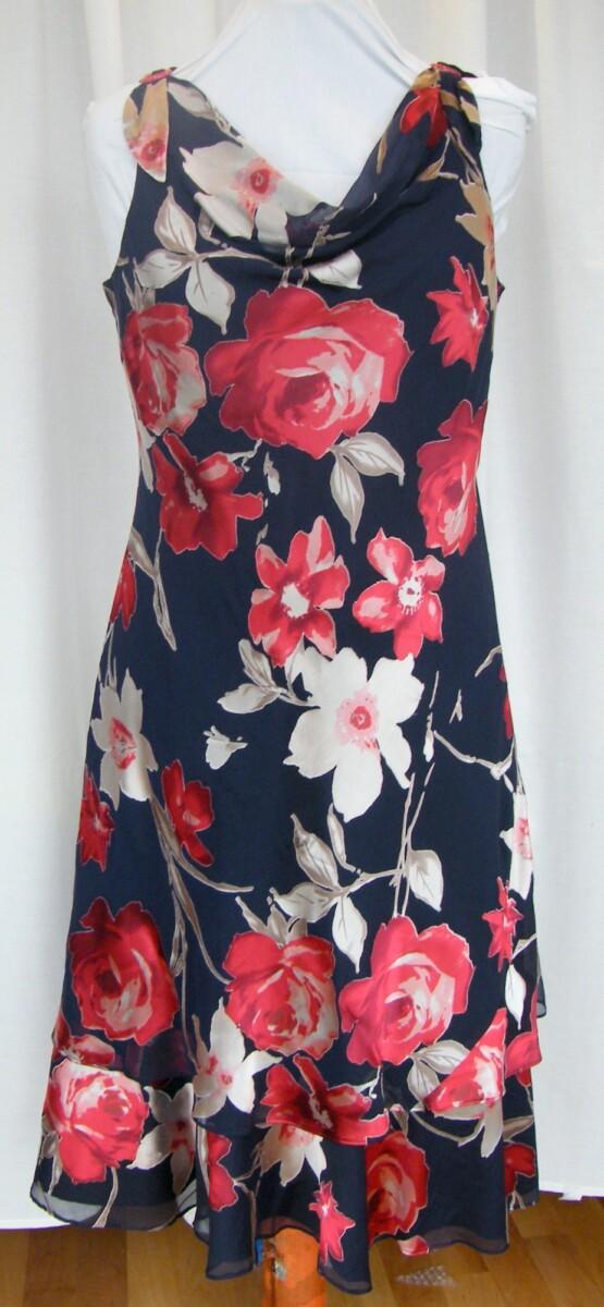 Jacques Vert MONIQUE ITALIAN RANGE NAVY 19% SILK DEVORE IVORY & RED FLOWERHEAD PRINT & CHANTILLY IVORY WOVEN JACKET EDGED IN NAVY