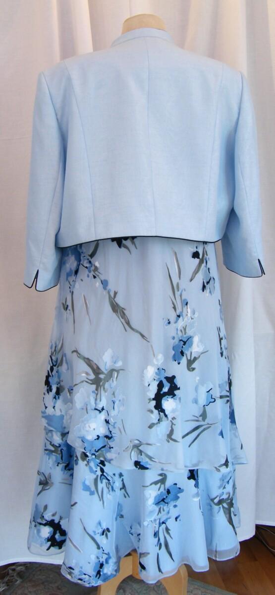 Jacques Vert MONIQUE RANGE POWDER BLUE SILK DEVORE DRESS & POWDER BLUE SHORT JACKET
