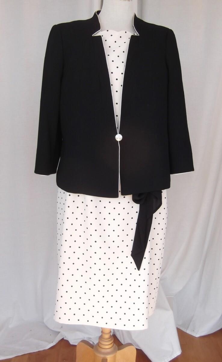jacques vert MONOCHROME RANGE IVORY CREPE SHIFT DRESS BLACK SPOT PRINT SCALLOPED NECKLINE OPTIONAL BLACK CHIFFON SASH & BLACK NOTCH NECK JACKET EDGED IN IVORY