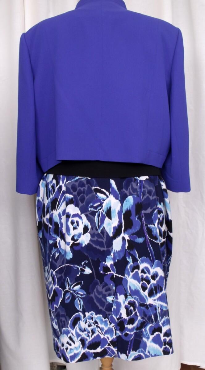 Jacques Vert NAVY GLAZED FABRIC SHIFT DRESS LARGE FLOWER HEAD PRINT IN IVORY BLACK & COBALT BLUE & TAILORED COBALT BLUE CREPE JACKET