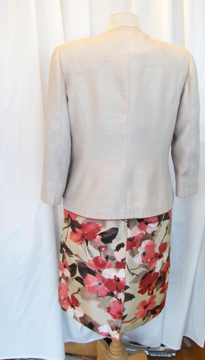 Jacques Vert OLD GOLD RANGE GOLD SHANTUNG SHIFT DRESS TERRACOTTA FLORAL PRINT MATCHING GOLD SHANTUNG JACKET