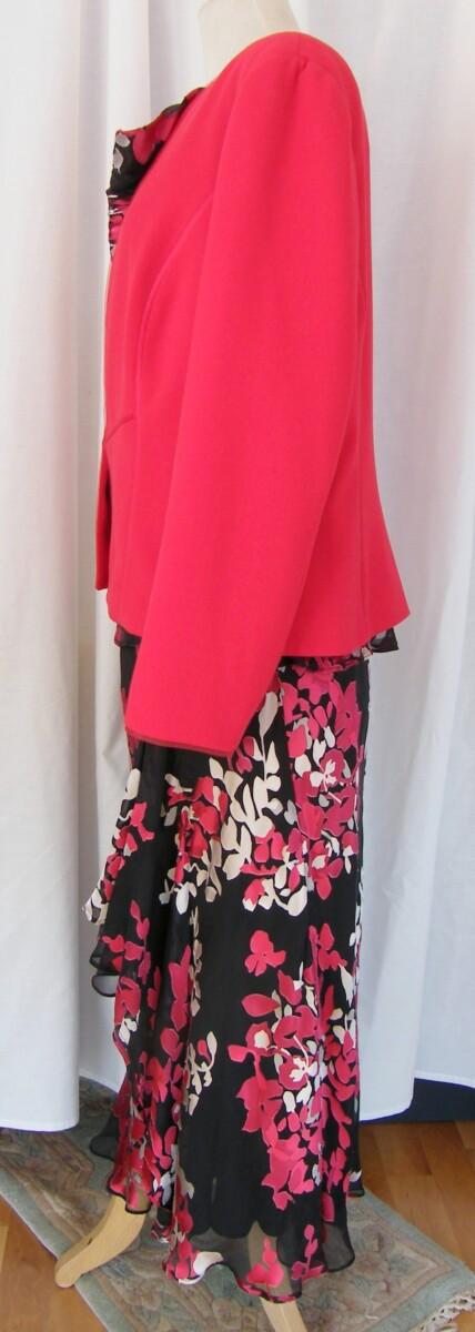 Jacques Vert ON THE BOARDWALK RANGE BLACK 49% SILK DEVORE SKIRT & TOP IVORY & SCARLET LEAF PRINT. SCARLET RED BRUSHED JACKET