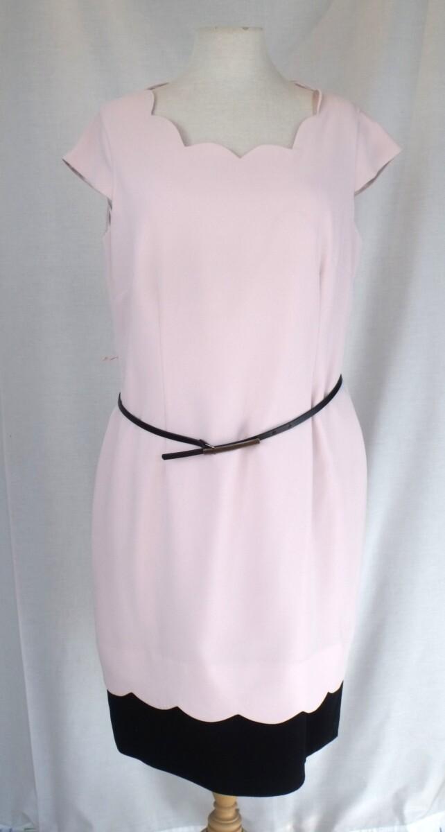 Jacques Vert PALE PINK CREPE SHIFT DRESS SCALLOPED EDGES BLACK CREPE HEM & WARM PINK LACE SHACKET