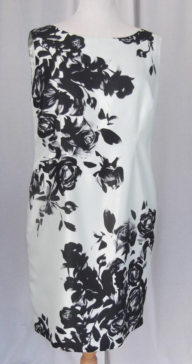 Jacques Vert PETITE RANGE LIGHT MINT SHANTUNG SHIFT DRESS BLACK SHADOW PLACEMENT PRINT MATCHING LIGHT MINT SHANTUNG JACKET