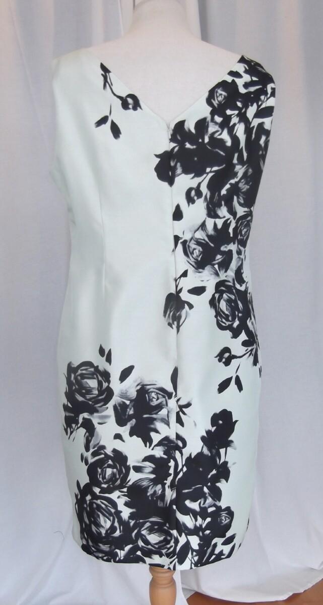 Jacques Vert PETITE RANGE LIGHT MINT SHANTUNG SHIFT DRESS BLACK SHADOW PLACEMENT PRINT MATCHING LIGHT MINT SHANTUNG JACKET