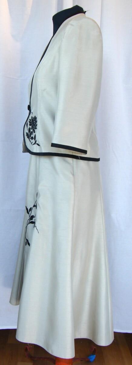 Jacques Vert PISTACHIO & MILK CHOCOLATE RANGE DRESS & JACKET IN SHOT TAFFETA WITH A HINT OF GREEN EMBROIDERED WITH BLACK FLOWERHEADS