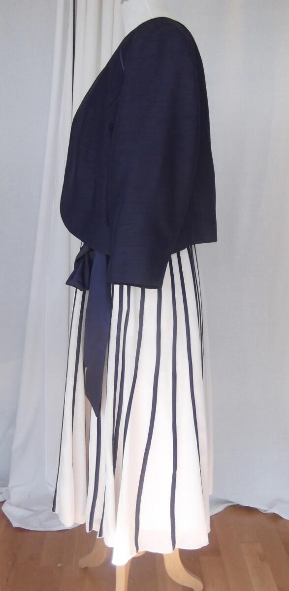 Jacques Vert PRELUDE COLLECTION IVORY CHIFFON DRESS VERTICAL BANDS OF PURPLE SILK RIBBONS & DAMSON PURPLE SHANTUNG SHORT JACKET OPTIONAL SATIN SASH