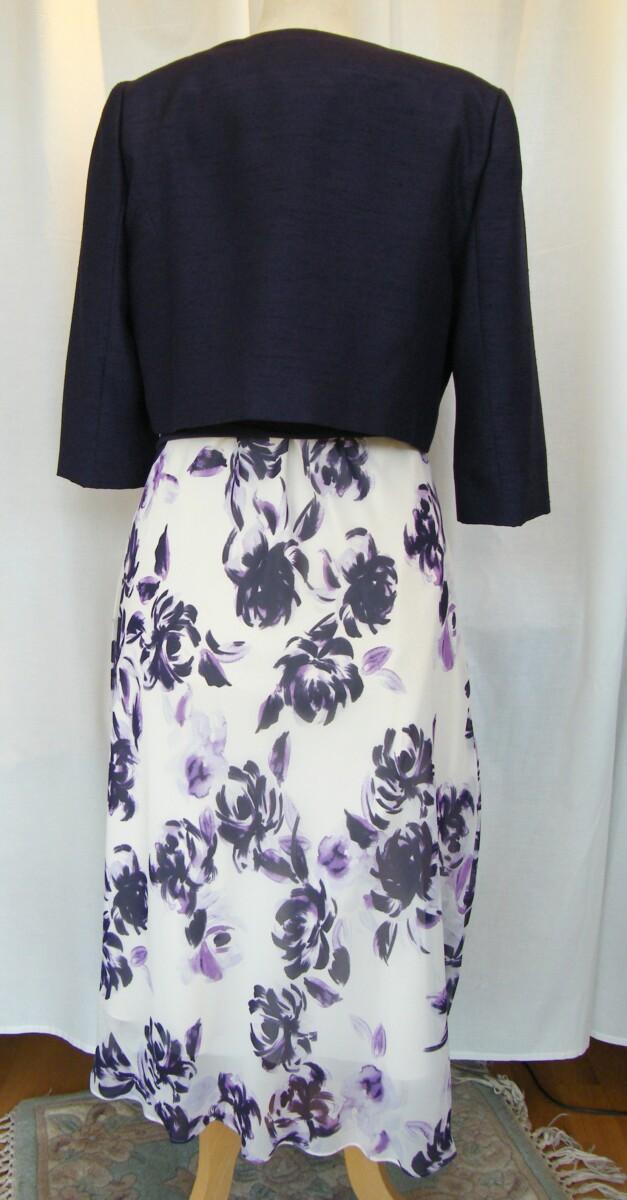 Jacques Vert PRELUDE COLLECTION SONATA RANGE POWDER PUFF CHIFFON DRESS ICE PINK & DAMSON FLORAL SHADOW PRINT & MATCHING DAMSON SHANTUNG SHORT JACKET