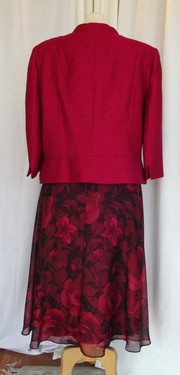 Jacques Vert RUBY RED & BLACK ROSE HEAD PRINTED ORGANZA CHIFFON DRESS WITH MATCHING RUBY RED JACKET