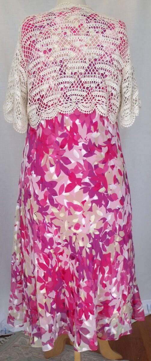 Jacques Vert RUBY ROSE RANGE SILK DEVORE DRESS RUBY ROSE PETAL PRINT MATCHING CREAM CROCHET SHRUG