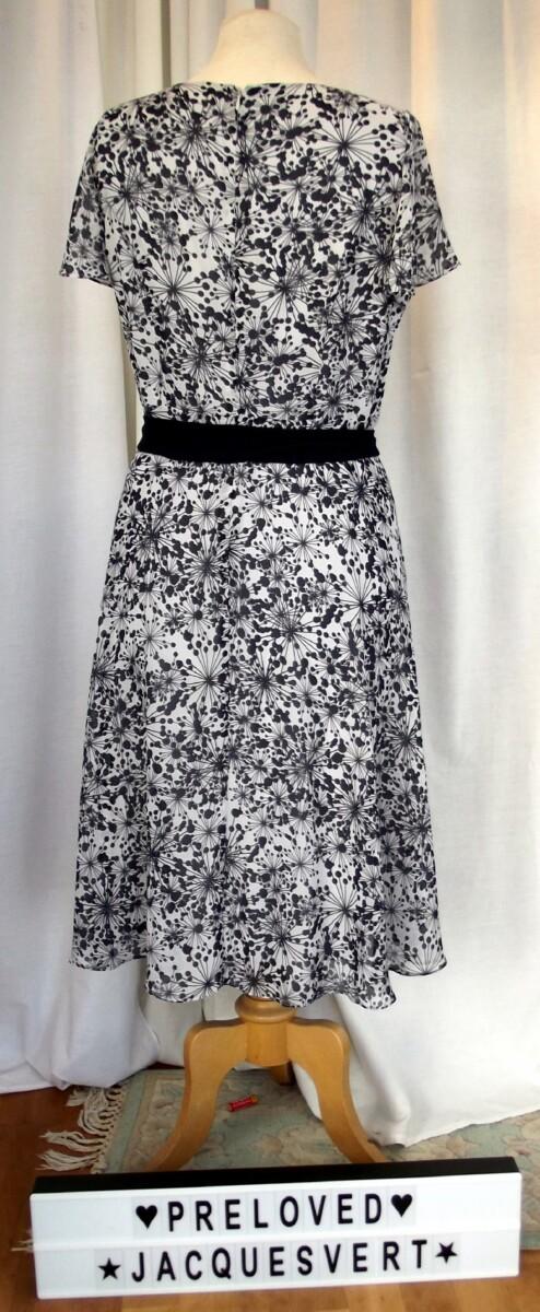 Jacques Vert SILVER GREY CHIFFON DRESS NAVY BLUE POMEGRANITE SEED HEAD PRINT MATCHING NAVY BLUE JACKET