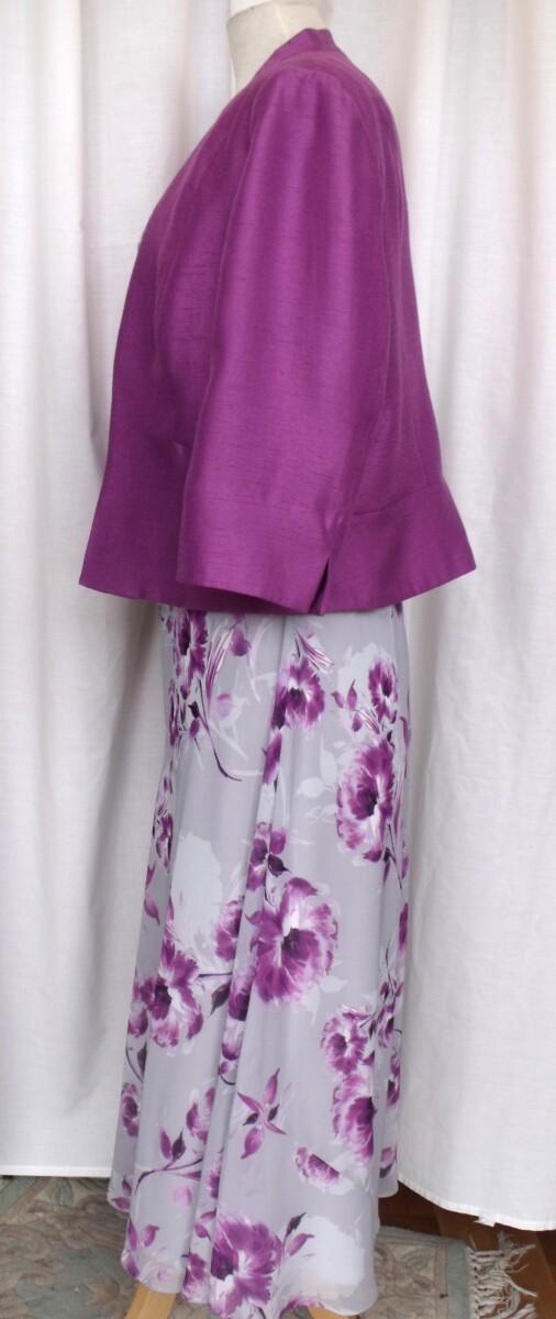Jacques Vert SILVER GREY CREPE CHIFFON DRESS MAGENTA PEONY PRINT & MAGENTA WOVEN JACKET