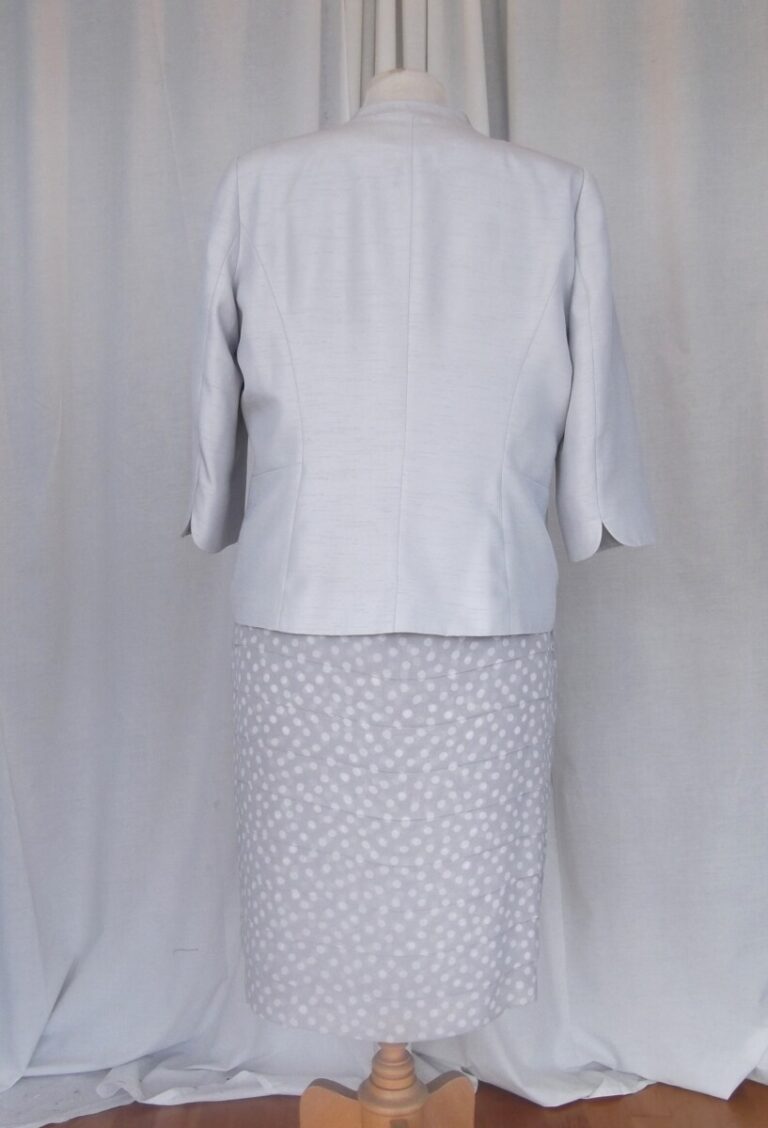 Jacques Vert SILVER GREY SPOT PRINT SHUTTERPLEAT SHIFT DRESS MATCHING SILVER GREY JACKET SATIN SEAMS