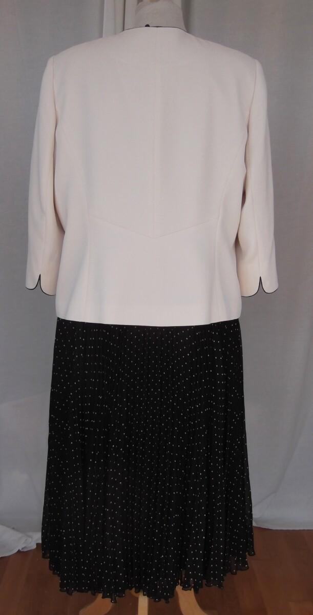 Jacques Vert SUNRAY PLEATED BLACK CREPE CHIFFON SKIRT & IVORY SPOT PRINTBLACK CREPE CHIFFON TOP IVORY SPOT PRINT IVORY CREPE JACKET EDGED IN BLACK