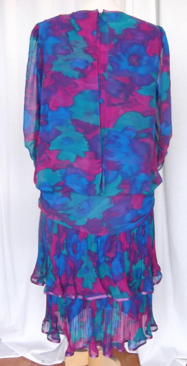 Jacques Vert VINTAGE 80’S J.R. SLOANE AT JACQUES VERT DRESS OF MULTICOLOURED CHIFFON PLEATED TWO TIER SKIRT