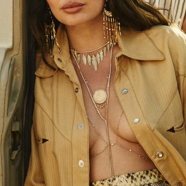 Jacquie Aiche 17 Graduated Pave Feather Shaker Necklace