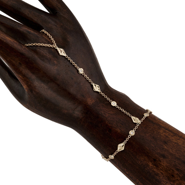 jacquie aiche Diamond + Hammered Kite Finger Bracelet