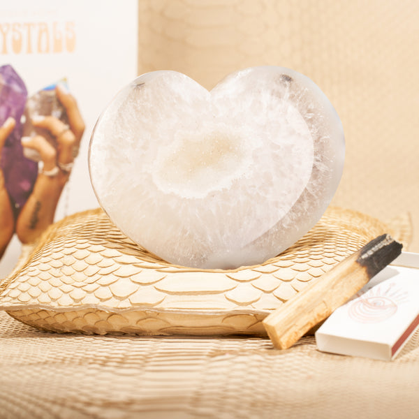 Jacquie Aiche Amethyst Heart