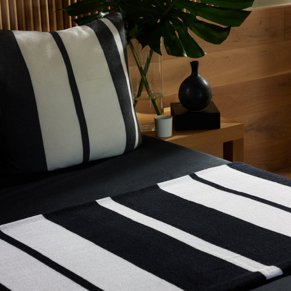 James Perse Cashmere Stripe Knit Blanket Black/White