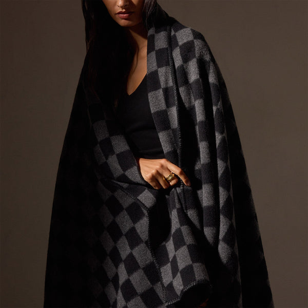 James Perse Checkerboard Cashmere Blanket Black/Grey