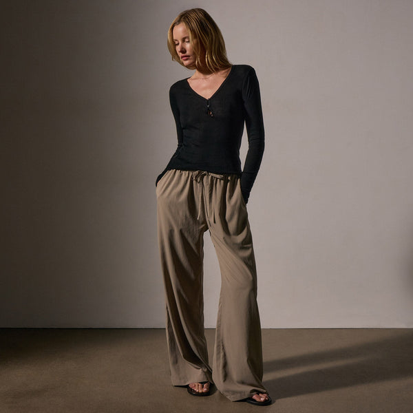 James Perse Cotton Cashmere Blend Ribbed Henley Black