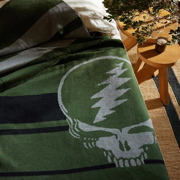 James Perse Grateful Dead Cashmere Blanket Military Green/Grey Smoke/Black