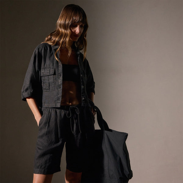 James Perse Cargo Pocket Cropped Shirt Black