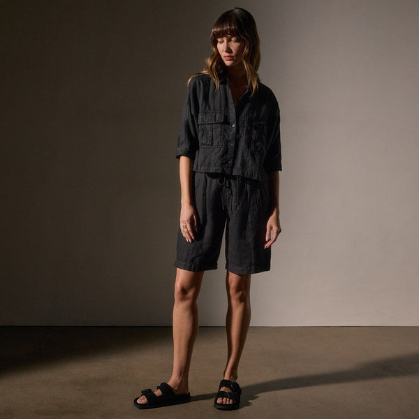 James Perse Cargo Pocket Cropped Shirt Black