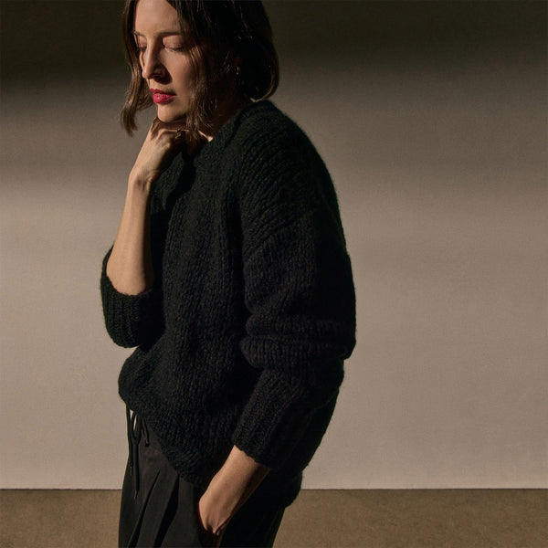 james perse Cashmere Silk Crew Neck Black