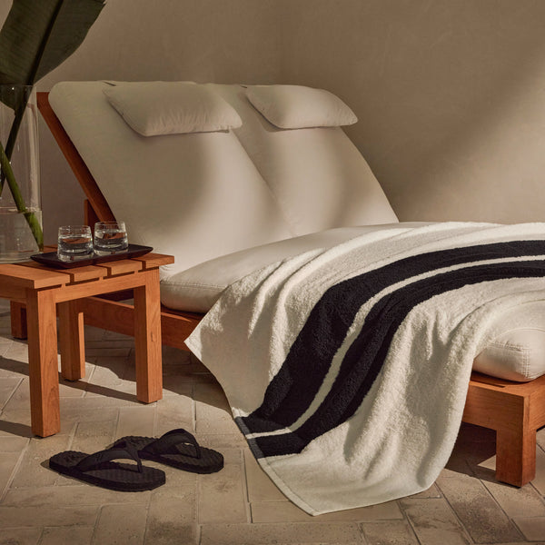 james perse Double Stripe Beach Towel White/Black