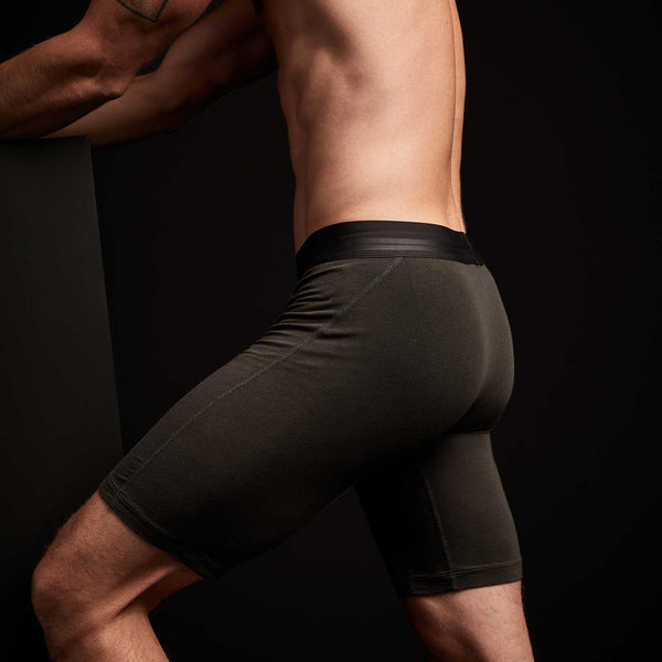 James Perse Elevated Lotus Sport Boxer Long Carbon